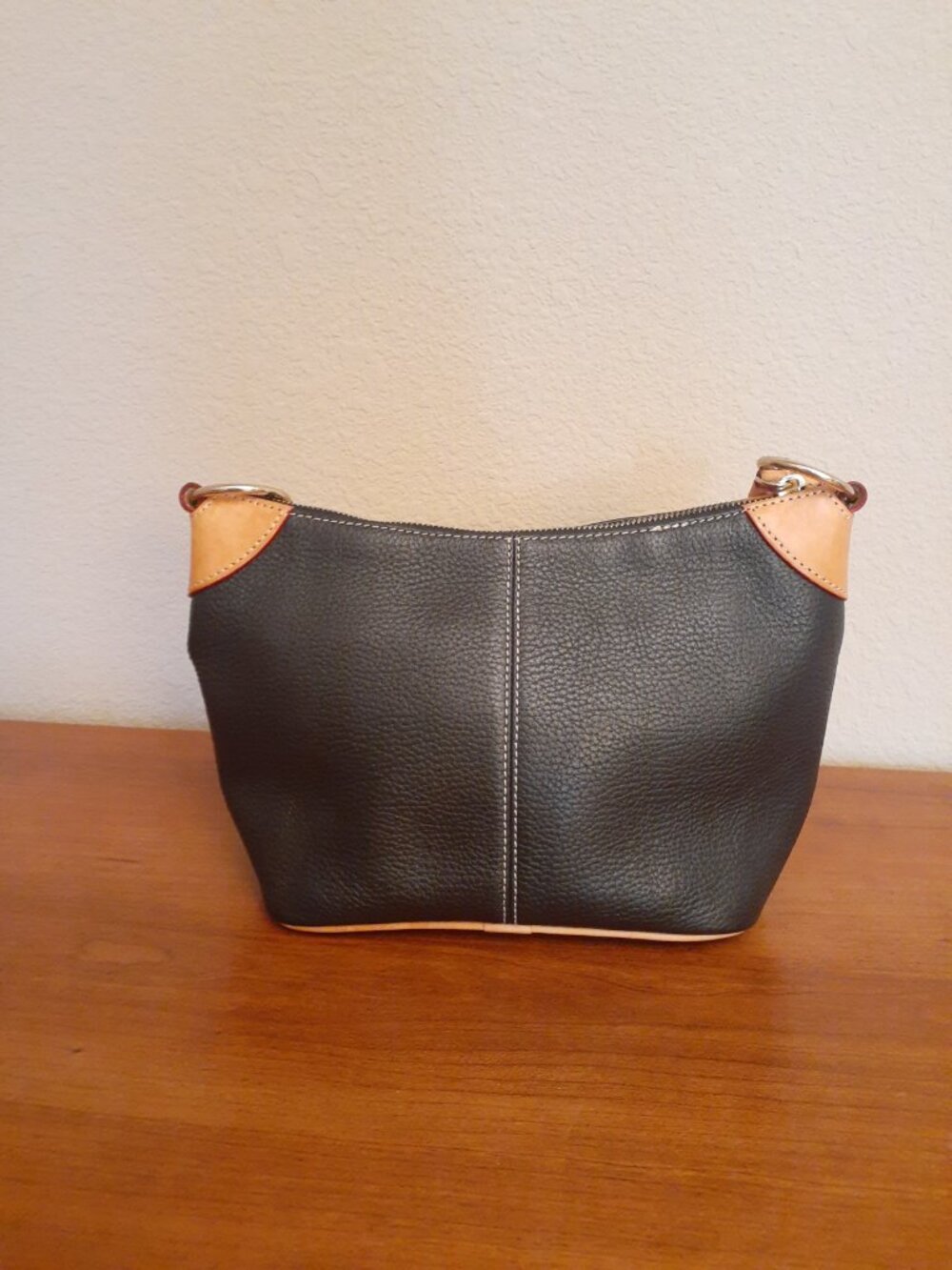 Dooney & Bourke Shoulder Bag - Picture 2 of 15
